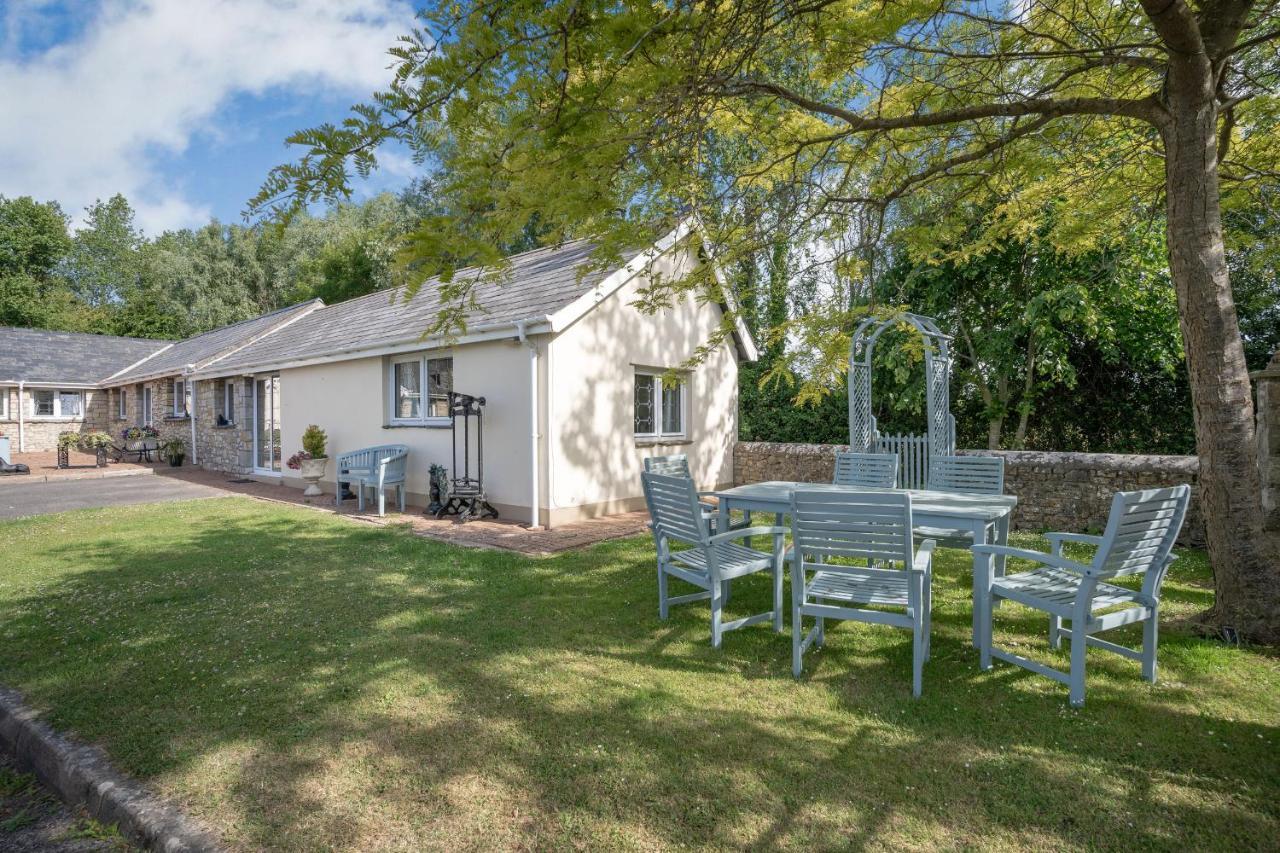 Ash Cottage Ллантуит Мейджор Экстерьер фото